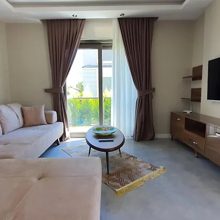 ヴィラ Carmen-2 *