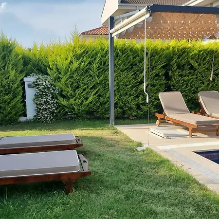 Carmen-2 ヴィラ *